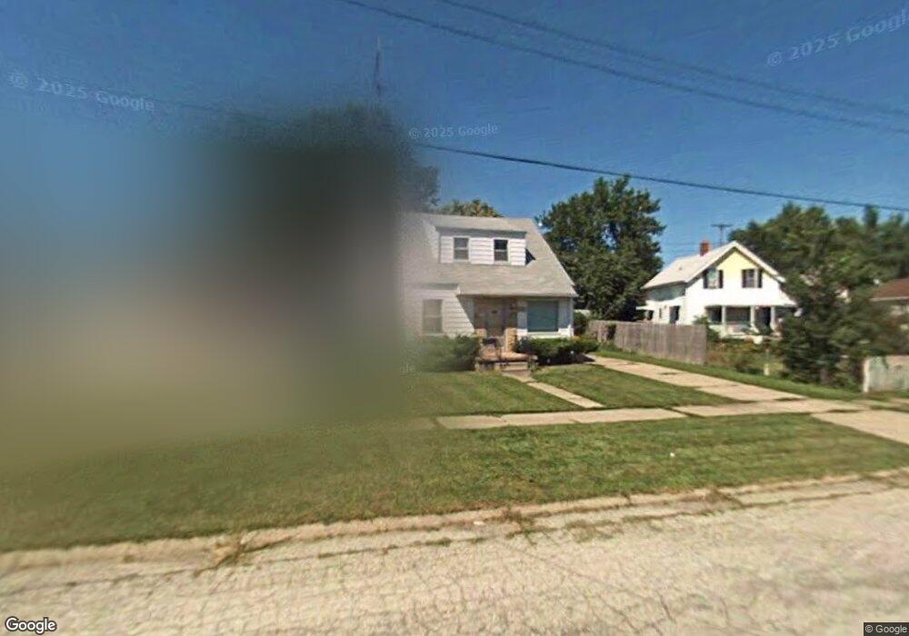 2110 Brown St, Flint, MI 48503 - photo 1