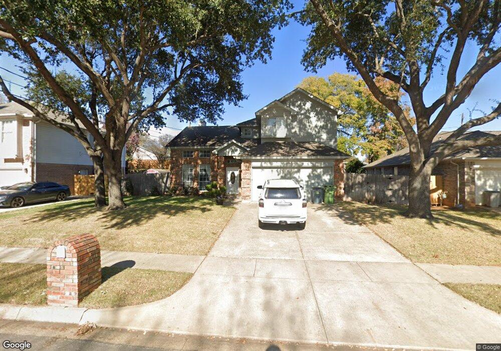 8317 Southgate Dr, North Richland Hills, TX 76182 - photo 1