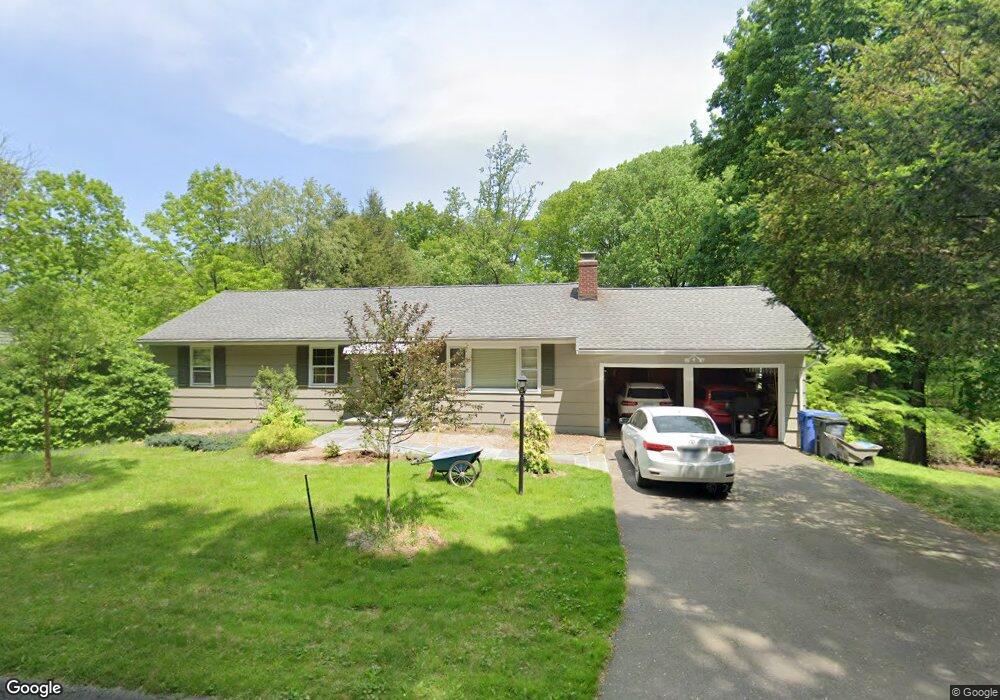 28 Tait Rd, Trumbull, CT 06611 - photo 1