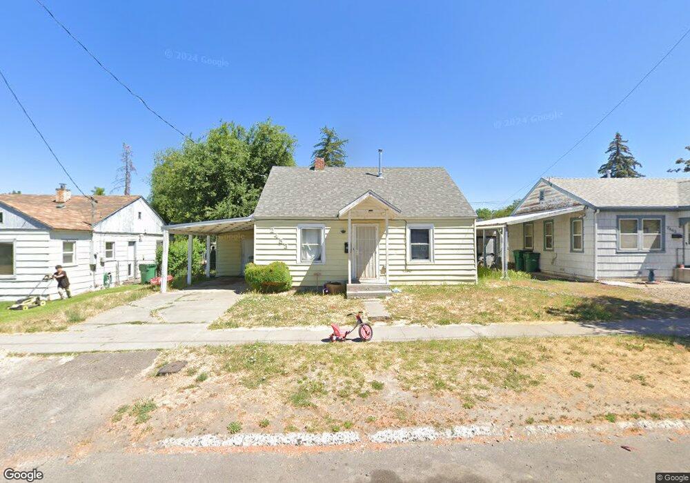 2453 Applegate Ave, Klamath Falls, OR 97601 - photo 1