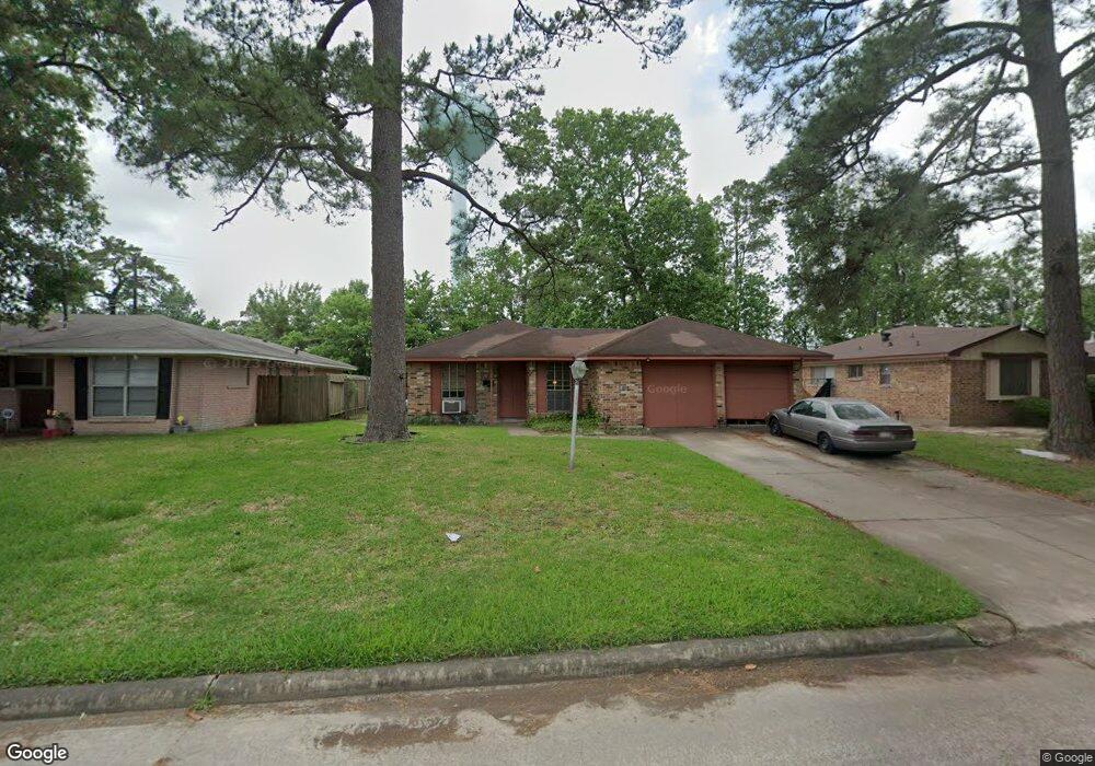 10607 Rebel Rd, Houston, TX 77016 - photo 1
