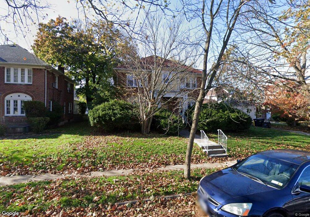 231 Henley Rd, Woodmere, NY 11598 - photo 1