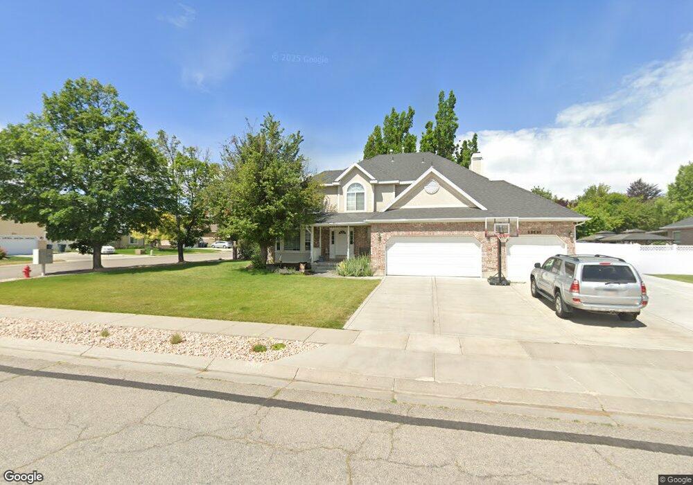 9582 Misty Oaks Cir, South Jordan, UT 84095 - photo 1