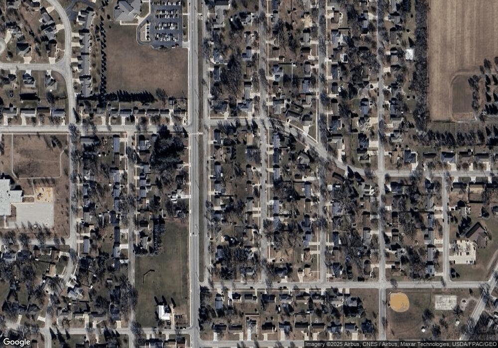 2004 11th St SW, Austin, MN 55912 - photo 1