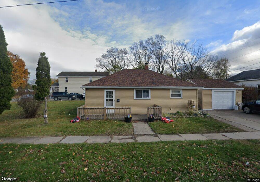1804 8th St, Port Huron, MI 48060 - photo 1