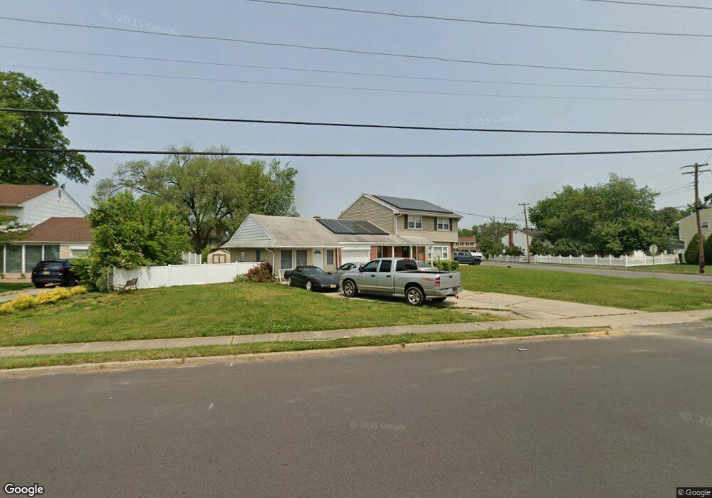 205 Swedesboro Ave, Gibbstown, NJ 08027 - photo 1