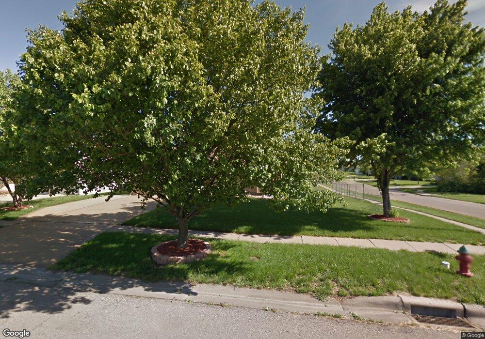 7206 SW 25th St, Topeka, KS 66614 - photo 1