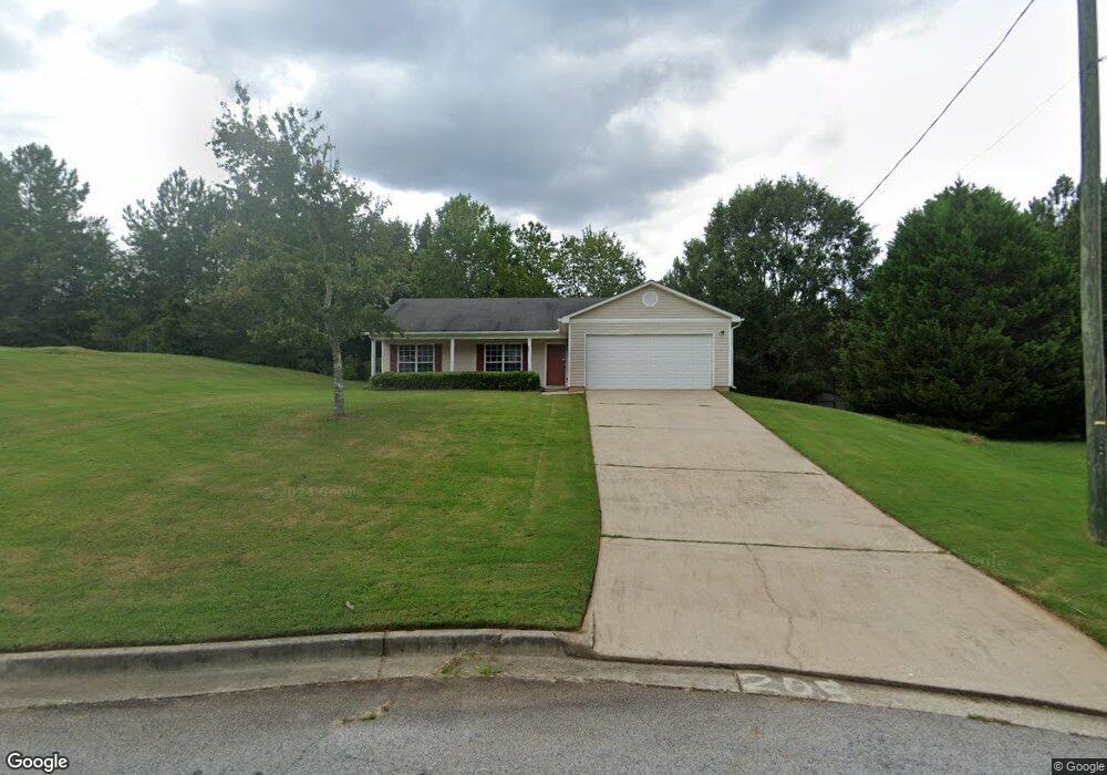 210 Fairclift Dr, Covington, GA 30016 - photo 1