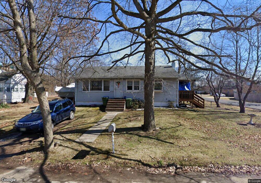 170 Alcoa Ave, Edison, NJ 08837 - photo 1