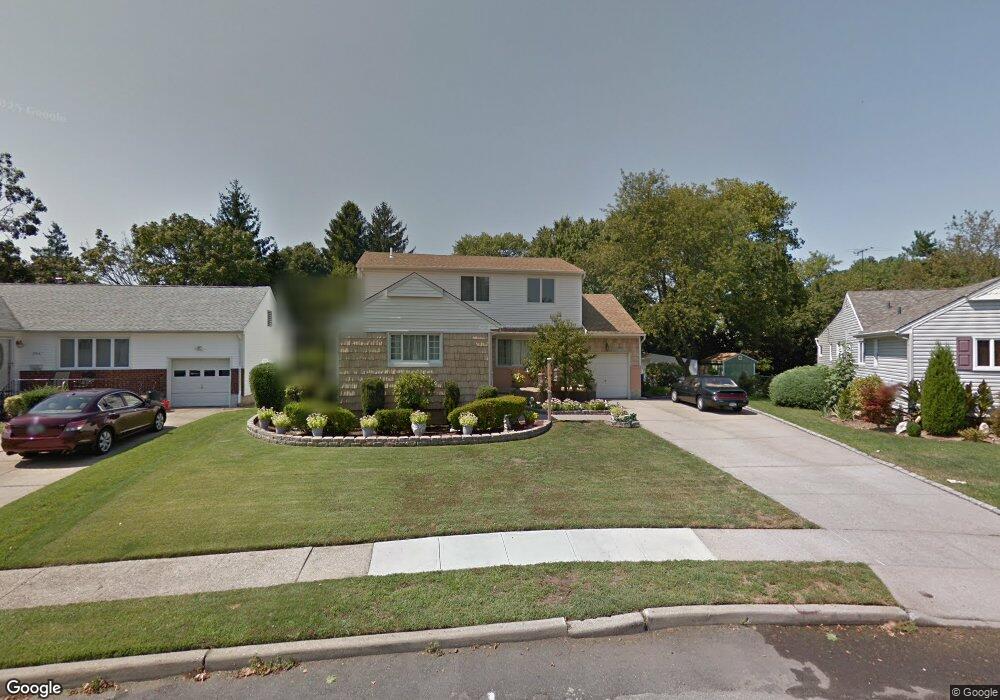 348 Campus Rd, Franklin Square, NY 11010 - photo 1