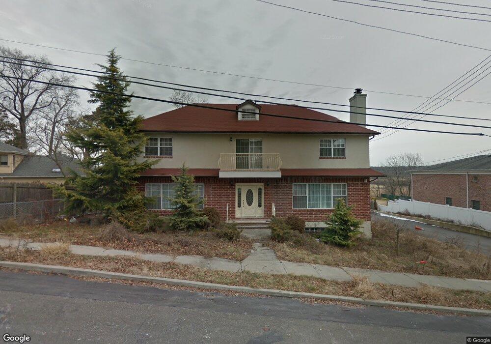 39-39 223rd St, Bayside, NY 11361 - photo 1