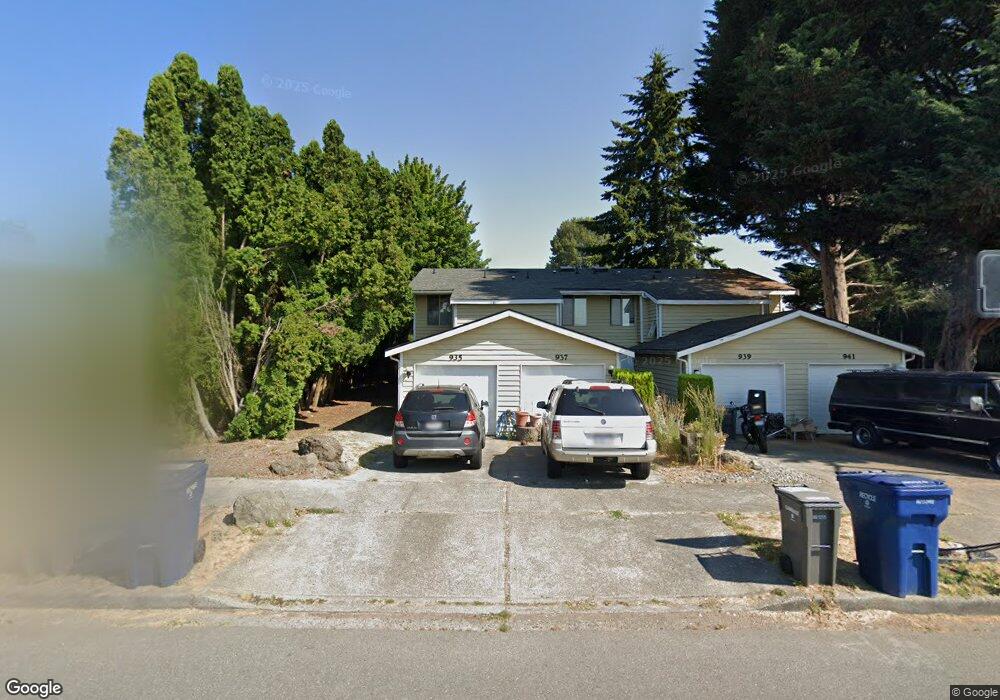 937 26th St NE unit 937, Auburn, WA 98002 - photo 1