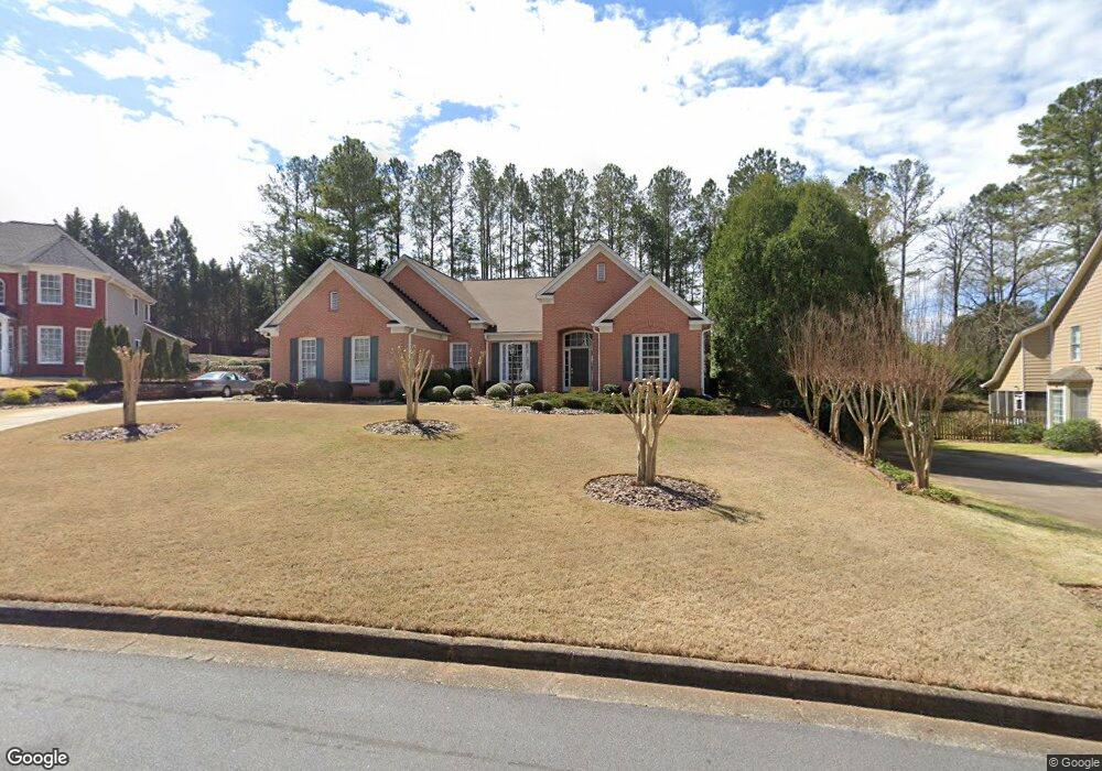 1050 Fieldgate Ln, Roswell, GA 30075 - photo 1