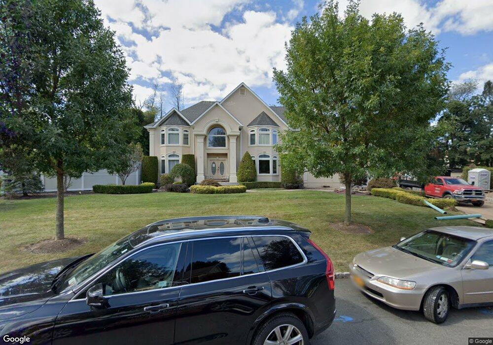 39 Mariner Way, Monsey, NY 10952 - photo 1