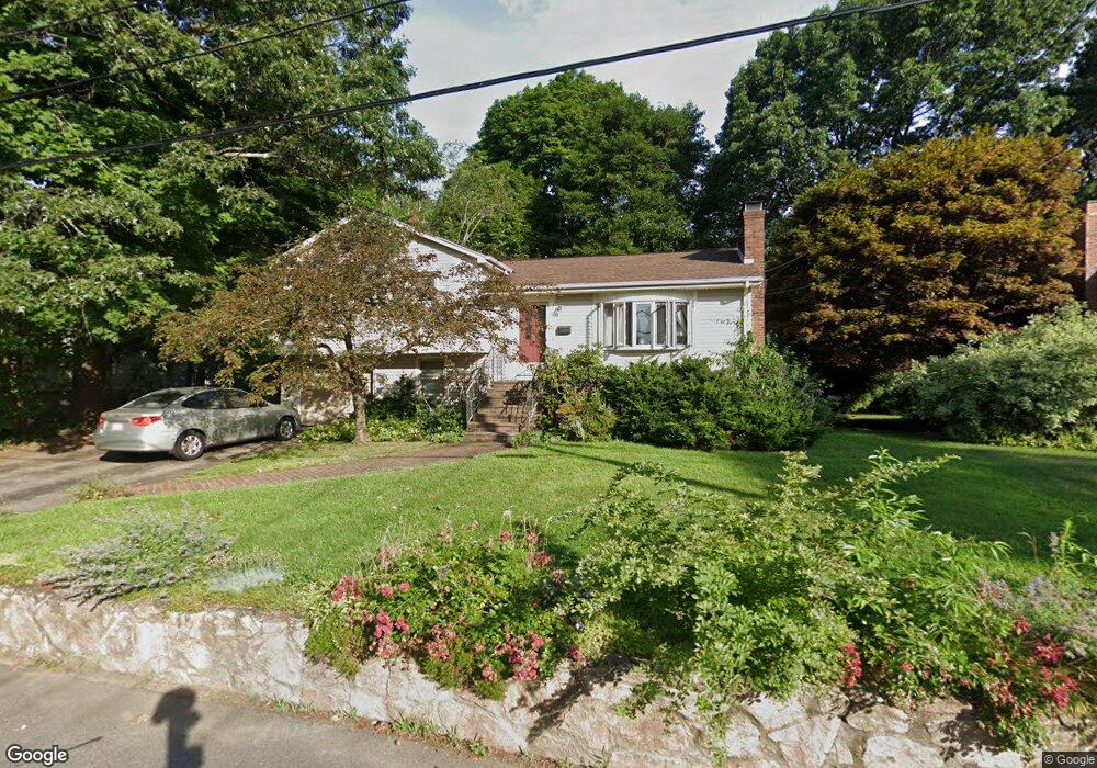 15 Puritan Rd, Arlington, MA 02476 - photo 1