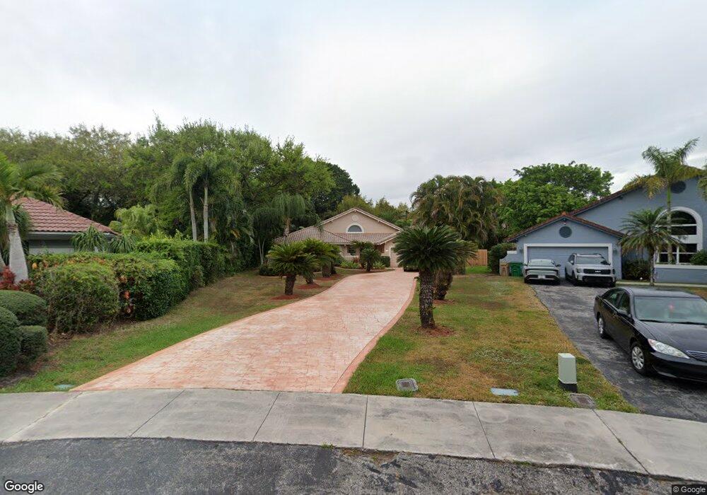 2021 SW 98th Terrace, Davie, FL 33324 - photo 1