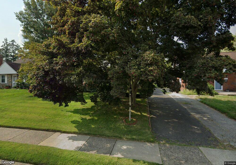 120 Walnut Hill Ln, Havertown, PA 19083 - photo 1