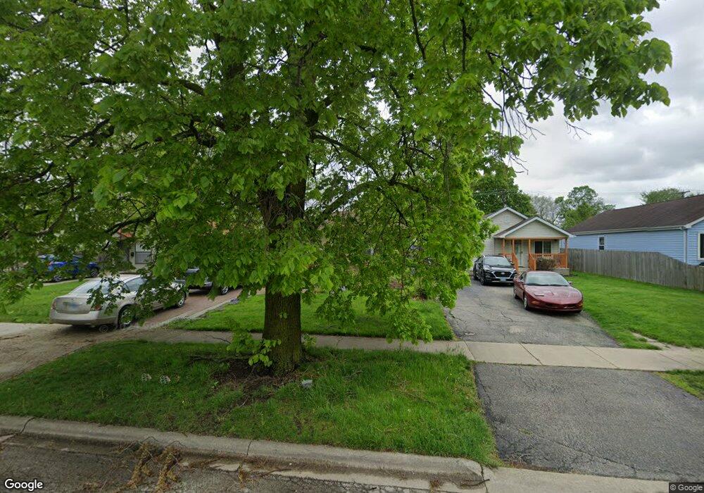 611 Howard Ave, Aurora, IL 60506 - photo 1