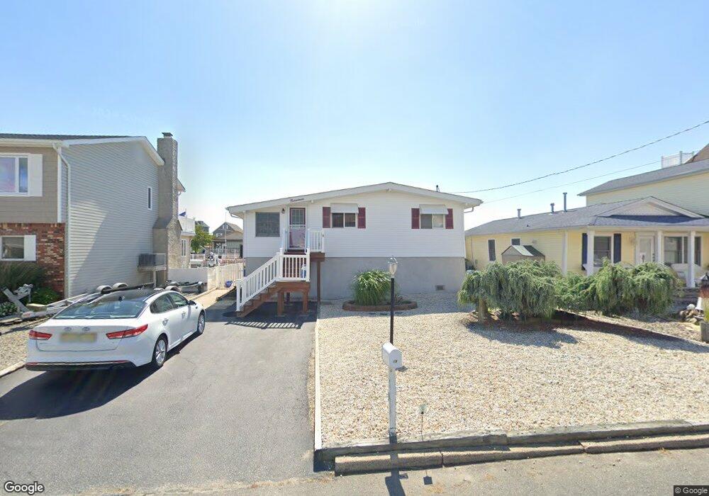 19 Pilot Rd, Toms River, NJ 08753 - photo 1