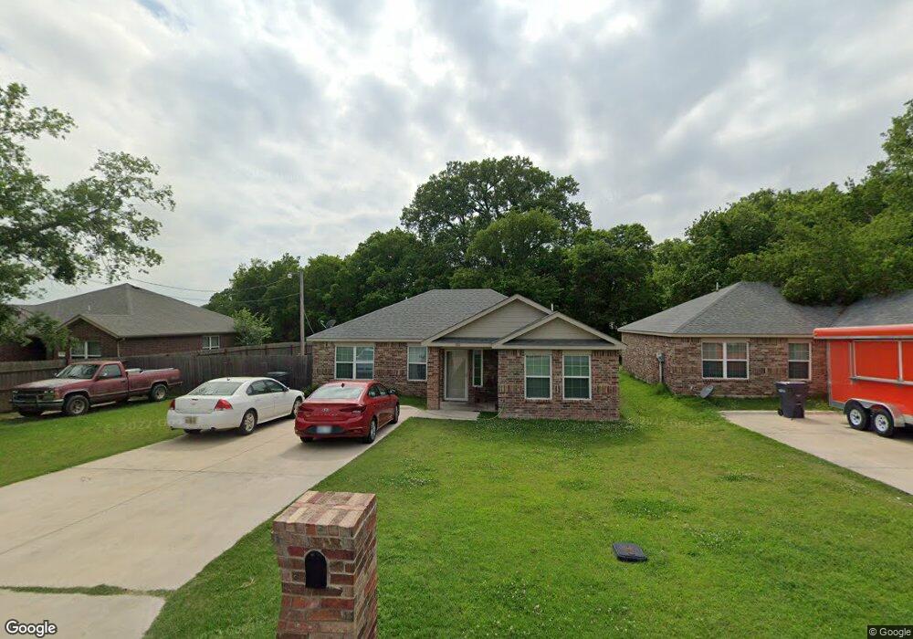 1011 F St SW, Ardmore, OK 73401 - photo 1