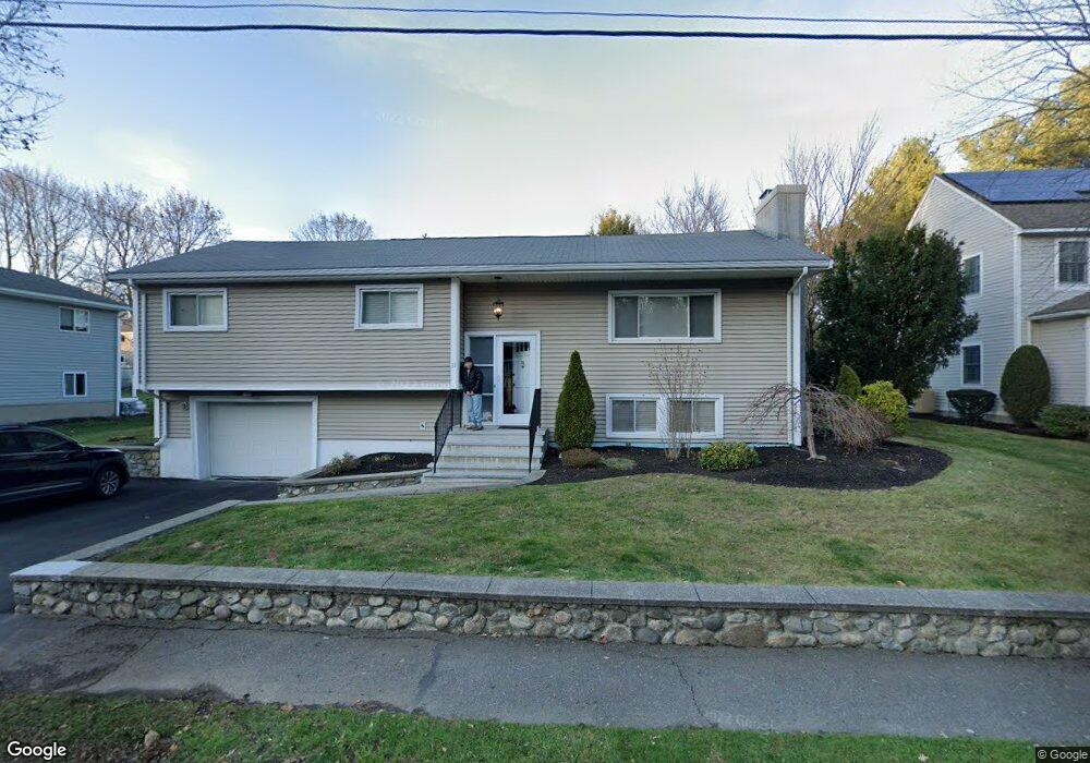 31 Fay Ln, Needham Heights, MA 02494 - photo 1