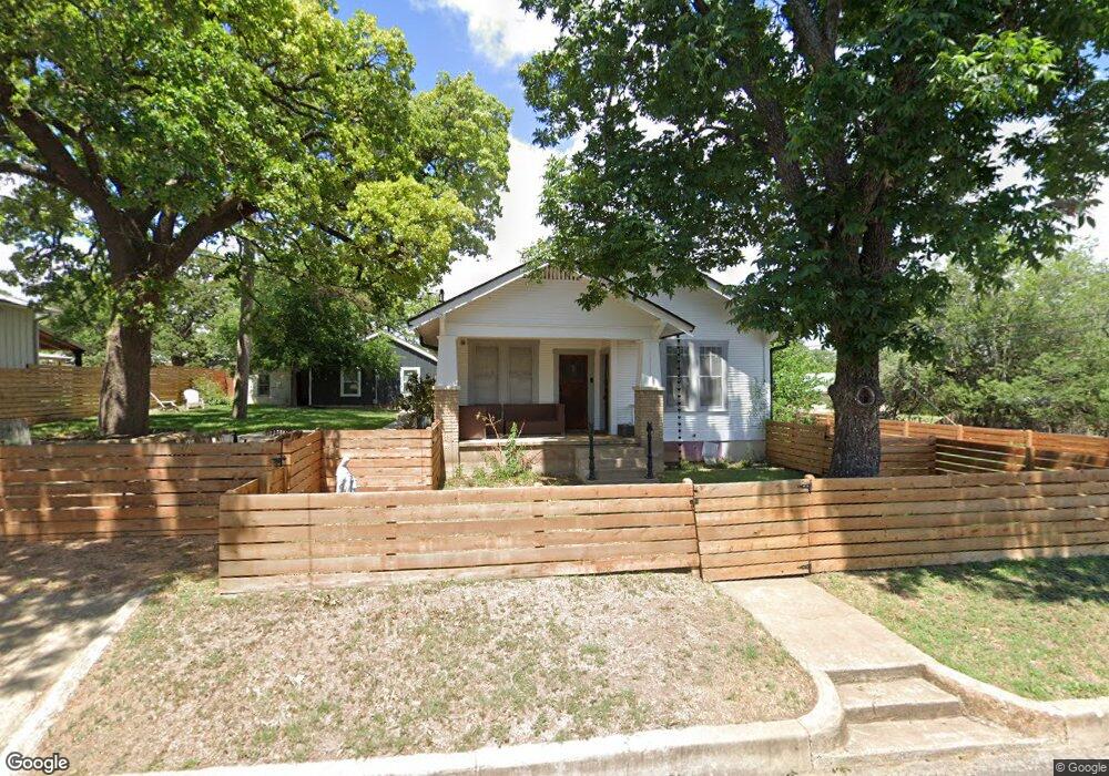 502 SW Saint Mary's St, Fredericksburg, TX 78624 - photo 1