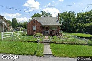 384 High St, Harrisburg, PA 17113