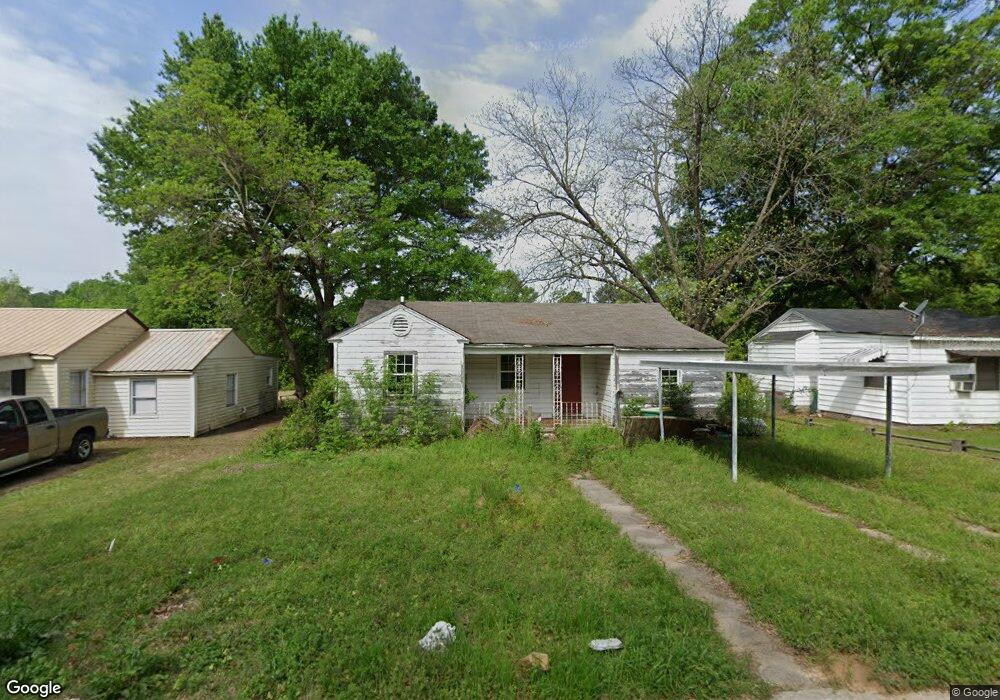 3317 Moore Dr, Texarkana, TX 75503 - photo 1