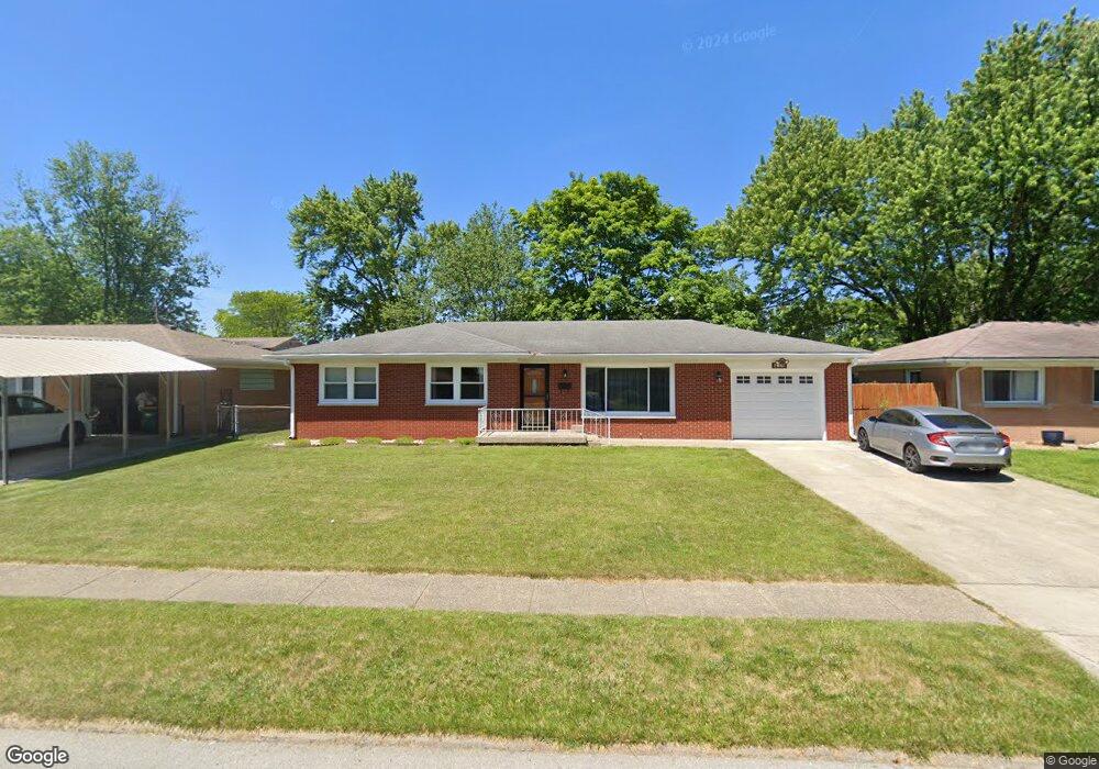 416 Brookside Ln, Plainfield, IN 46168 - photo 1