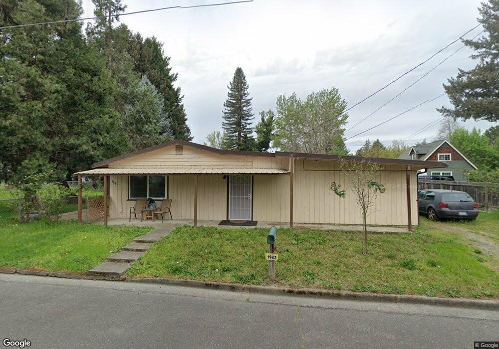 1962 McCarter Ln, Grants Pass, OR 97527 - photo 1
