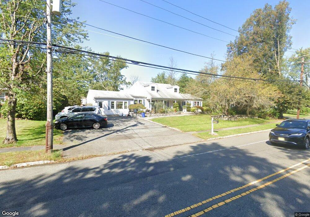 124 N Beverwyck Rd, Parsippany, NJ 07054 - photo 1