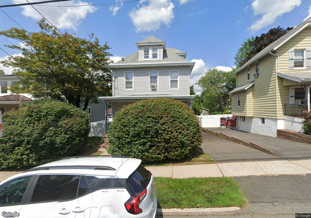 551 Page Ave, Lyndhurst, NJ 07071 - photo 1