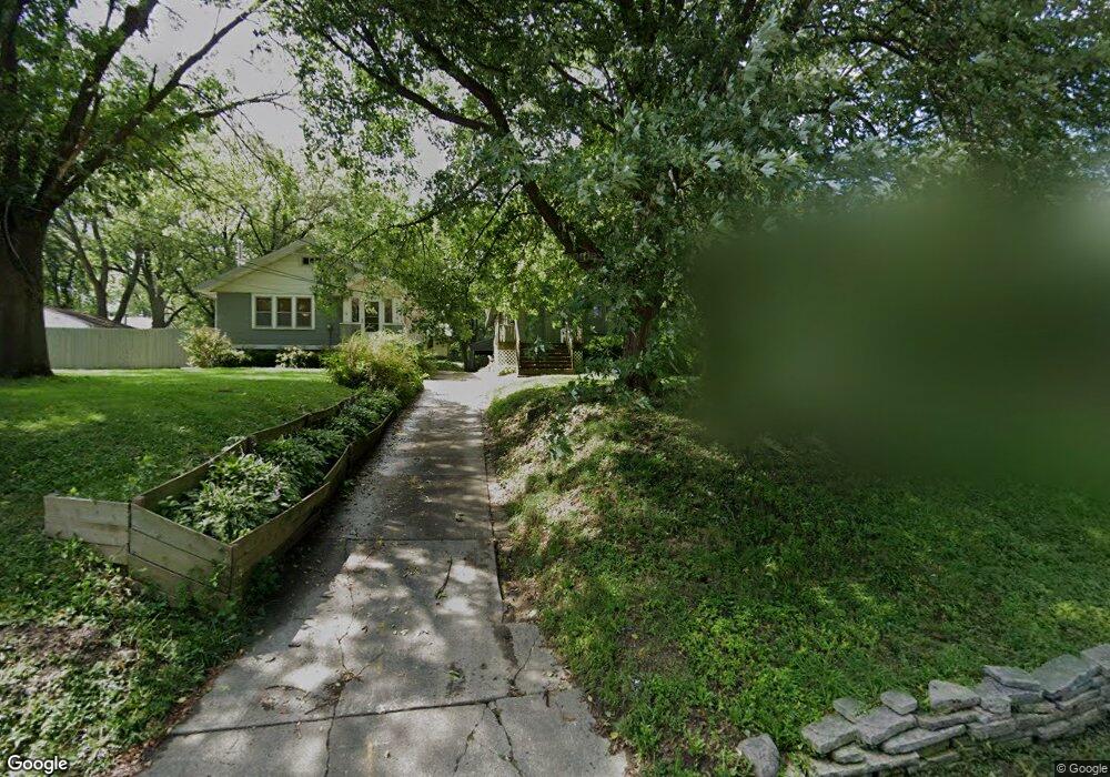 2020 30th St, Des Moines, IA 50310 - photo 1