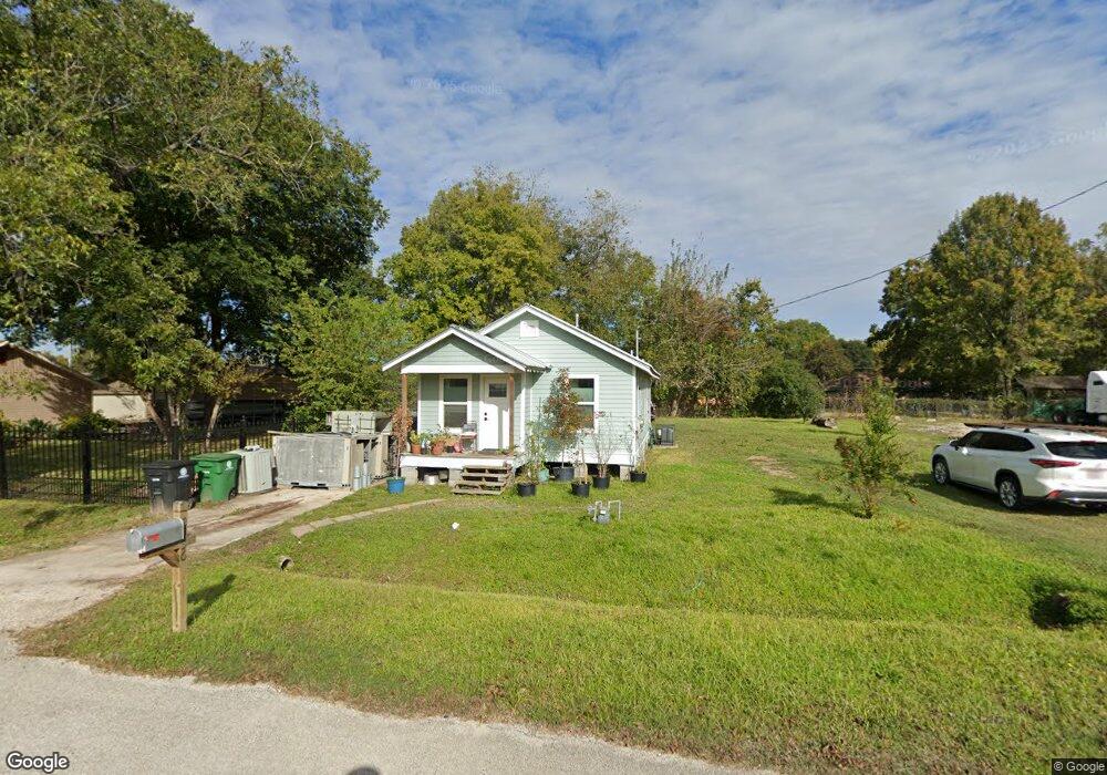 2536 Morehouse Ln, Houston, TX 77088 - photo 1