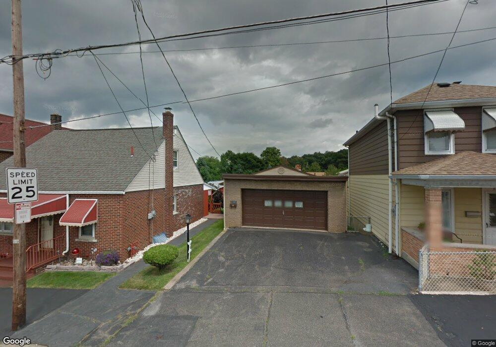 897 N Laurel St, Hazleton, PA 18201 - photo 1