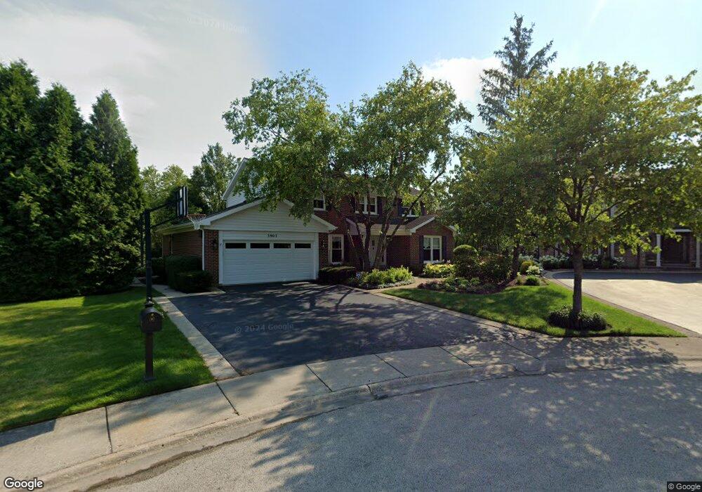 3907 Kiess Dr, Glenview, IL 60026 - photo 1