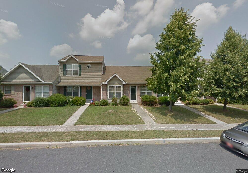 92 Tory Cir, Enola, PA 17025 - photo 1