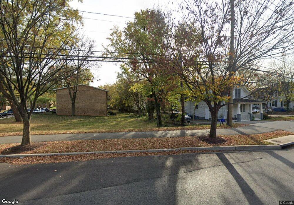 213 W Diamond Ave, Gaithersburg, MD 20877 - photo 1