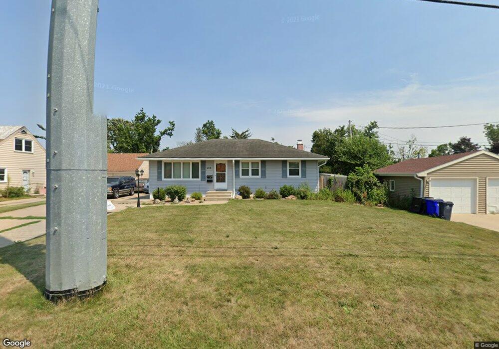 419 18th St NW, Cedar Rapids, IA 52405 - photo 1