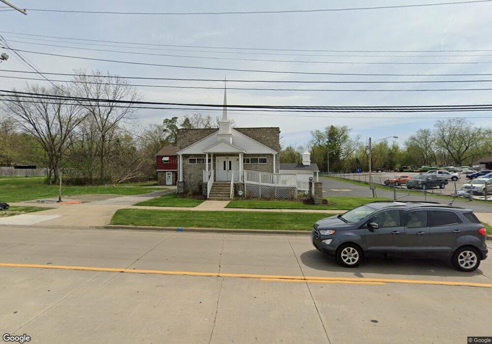 5185 Lee Rd, Maple Heights, OH 44137 - photo 1