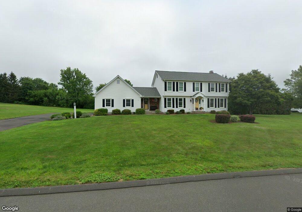 104 Wren Rd, Suffield, CT 06078 - photo 1