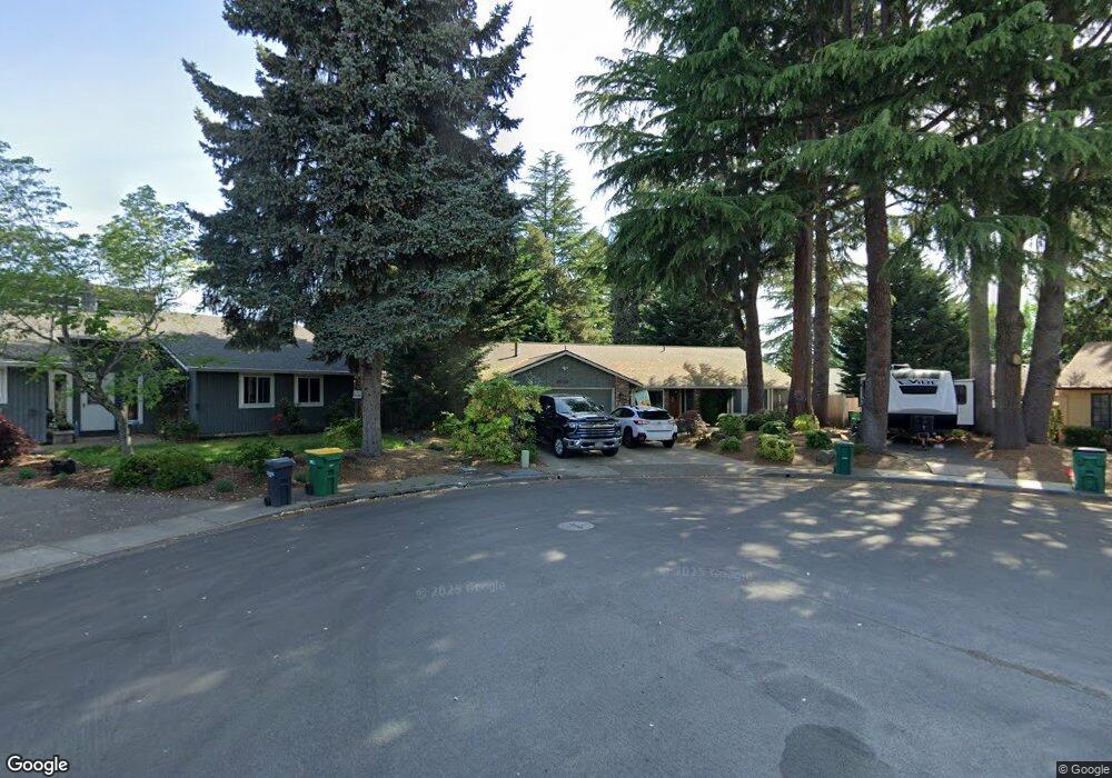 8920 SW Sheridan Ct, Beaverton, OR 97008 - photo 1