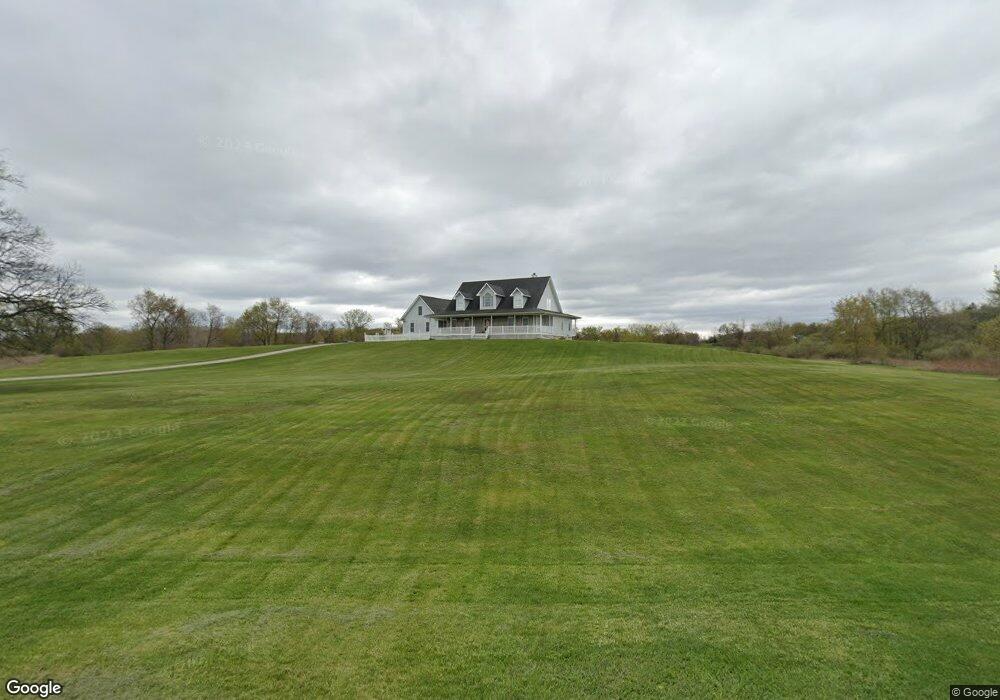 13581 Meadowview Dr, Chelsea, MI 48118 - photo 1