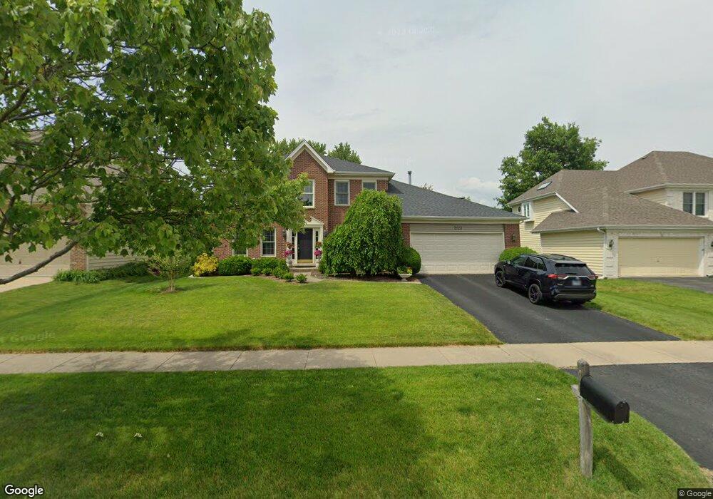 2123 Wicklow Rd, Naperville, IL 60564 - photo 1