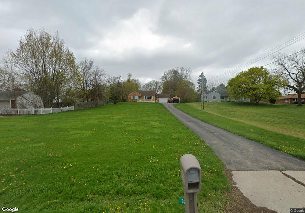 3215 W Wlillow St, Lansing, MI 48917 - photo 1