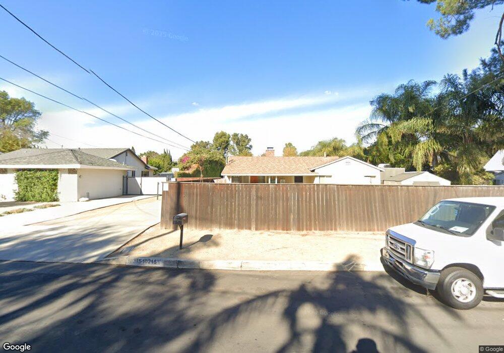 19215 1/2 Arminta St, Reseda, CA 91335 - photo 1