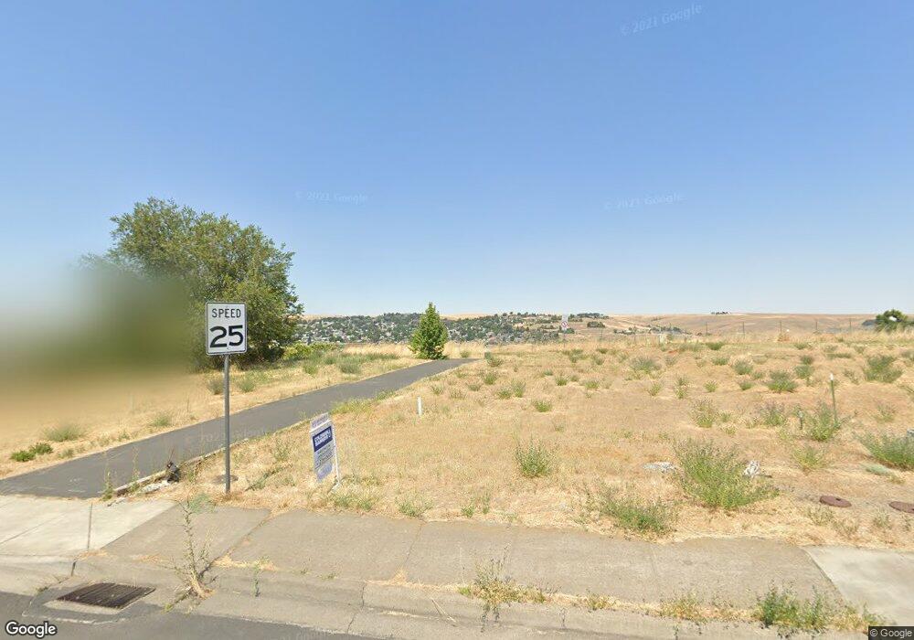 183 SW Nye Ave, Pendleton, OR 97801 - photo 1