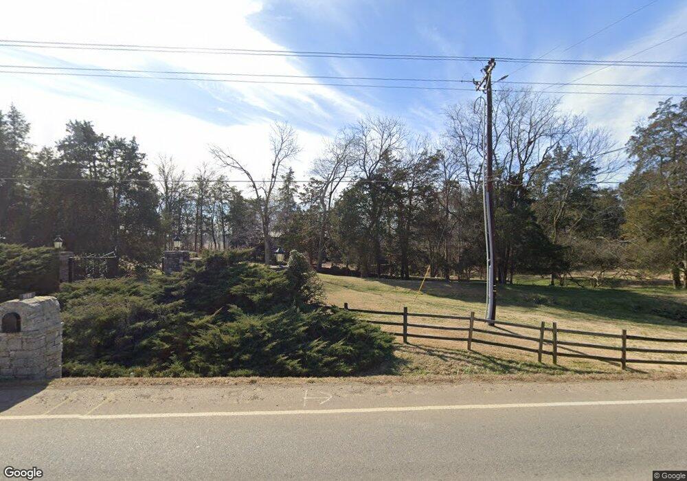 1191 Sneed Rd W, Franklin, TN 37069 - photo 1