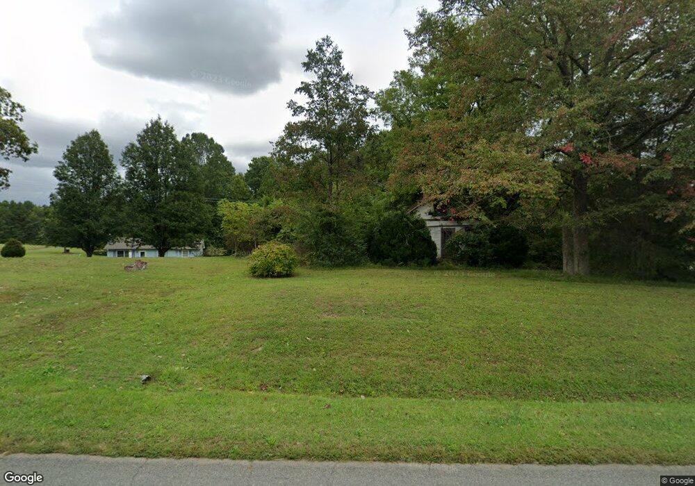 2032 Ellisville Dr, Louisa, VA 23093 - photo 1