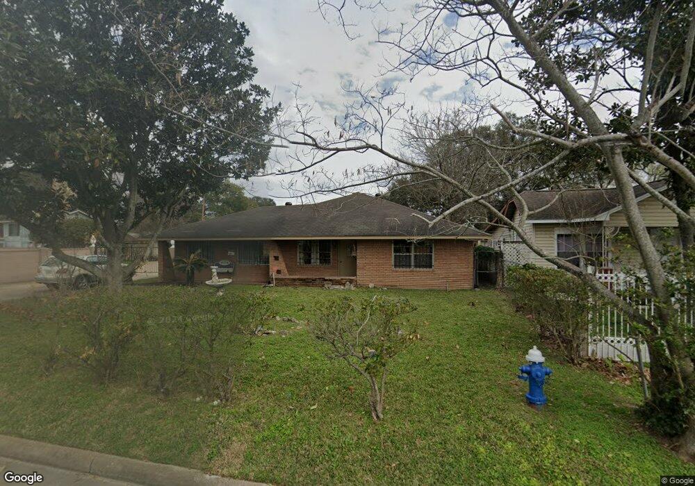 4502 Edison St, Houston, TX 77009 - photo 1
